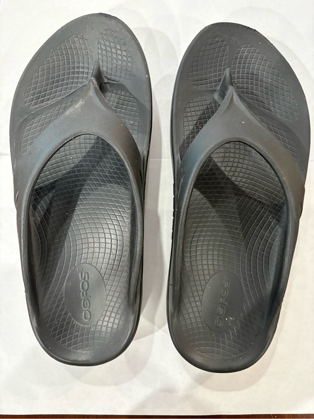 OOFOS OOriginal Recovery Sandals Black Women’s Size 8 Excellent Condition